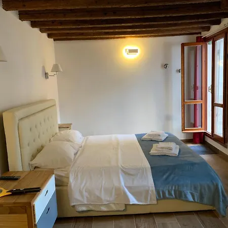 Casa Giardini * Venice